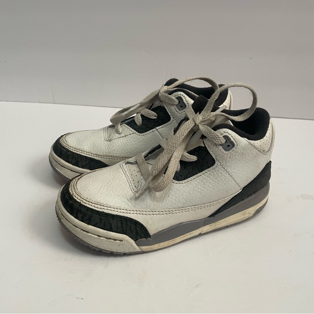 Nike Boys Air Jordan 3 Retro PS GS White Gray Leather Sneaker Shoes Size 10C